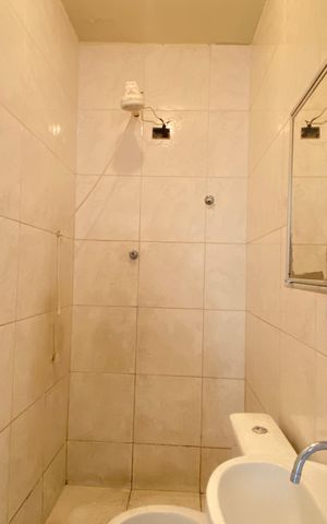 Casa para alugar com 40m², 2 quartos e sem vaga Casa para alugar com 40m², 2 quartos e sem vagaBanheiro
