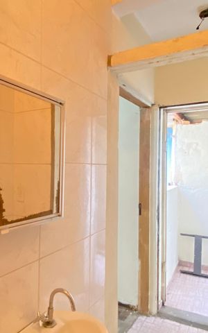 Casa para alugar com 40m², 2 quartos e sem vaga Casa para alugar com 40m², 2 quartos e sem vagaBanheiro