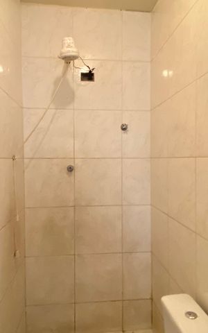 Casa para alugar com 40m², 2 quartos e sem vaga Casa para alugar com 40m², 2 quartos e sem vagaBanheiro