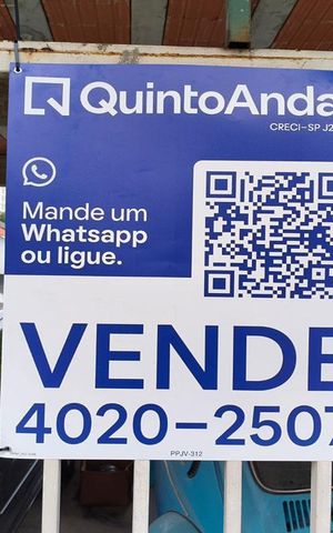 Casa à venda com 166m², 2 quartos e sem vaga Casa à venda com 166m², 2 quartos e sem vagaFachada