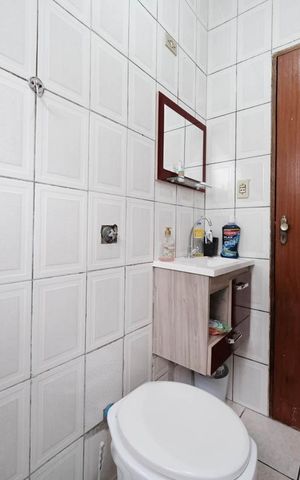 Casa à venda com 166m², 2 quartos e sem vagaBanheiro