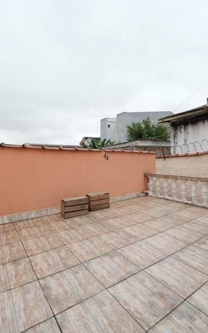 Casa à venda com 180m², 2 quartos e 1 vagaÁrea externa