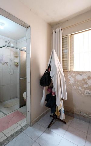 Casa à venda com 180m², 2 quartos e 1 vagaSuíte