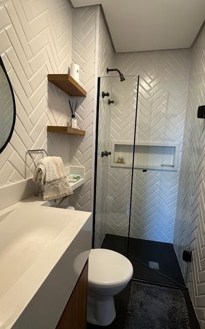 Apartamento à venda com 68m², 2 quartos e 2 vagas Apartamento à venda com 68m², 2 quartos e 2 vagasBanheiro Social