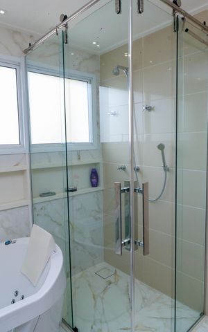 Apartamento para alugar com 232m², 4 quartos e 4 vagasBanheiro da Suíte 