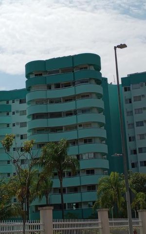 Apartamento à venda com 77m², 2 quartos e 1 vaga Apartamento à venda com 77m², 2 quartos e 1 vagaFachada