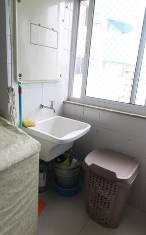 Apartamento à venda com 77m², 2 quartos e 1 vagaÁrea de Serviço