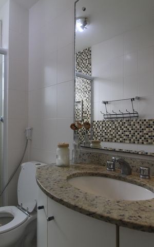 Apartamento à venda com 77m², 2 quartos e 1 vagaQuarto 1 - Suíte Canadense