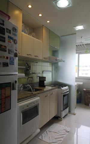 Apartamento à venda com 77m², 2 quartos e 1 vagaCozinha
