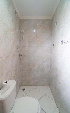 Casa para alugar com 45m², 1 quarto e sem vaga Casa para alugar com 45m², 1 quarto e sem vagaBanheiro