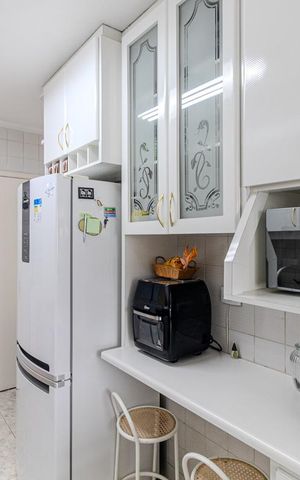 Apartamento à venda com 87m², 3 quartos e 2 vagas Apartamento à venda com 87m², 3 quartos e 2 vagasCozinha