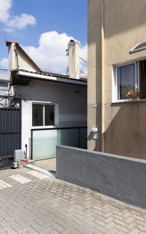 Casa de condomínio à venda com 50m², 2 quartos e 1 vaga Casa de condomínio à venda com 50m², 2 quartos e 1 vagaÁrea externa