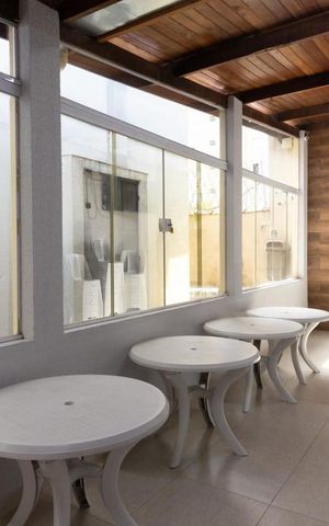 Casa de condomínio à venda com 50m², 2 quartos e 1 vaga Casa de condomínio à venda com 50m², 2 quartos e 1 vagaÁrea externa