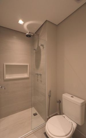 Apartamento para alugar com 72m², 2 quartos e 2 vagas Apartamento para alugar com 72m², 2 quartos e 2 vagasBanheiro da Suíte 2