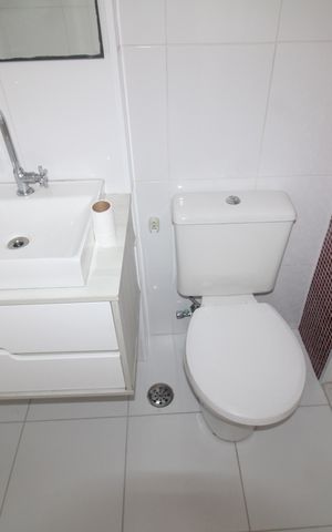 Apartamento à venda com 60m², 2 quartos e 1 vagaBanheiro 2