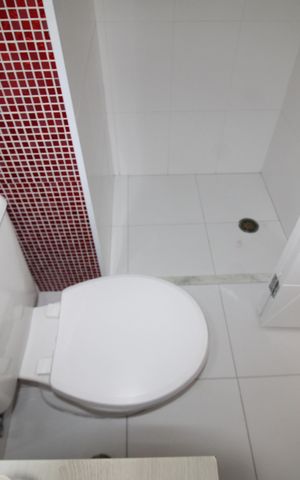 Apartamento à venda com 60m², 2 quartos e 1 vagaBanheiro 2