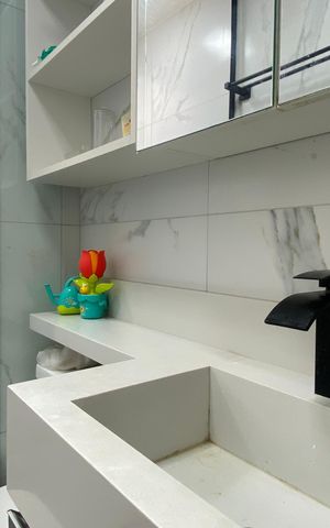 Apartamento à venda com 48m², 2 quartos e 1 vaga Apartamento à venda com 48m², 2 quartos e 1 vagaBanheiro