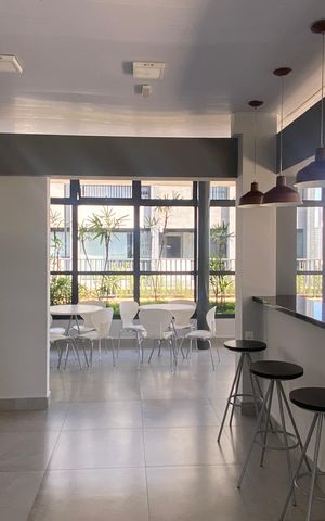 Apartamento à venda com 48m², 2 quartos e 1 vaga Apartamento à venda com 48m², 2 quartos e 1 vagaÁrea comum - Salão de festas