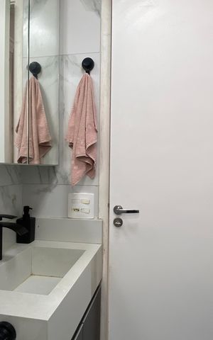 Apartamento à venda com 48m², 2 quartos e 1 vaga Apartamento à venda com 48m², 2 quartos e 1 vagaBanheiro