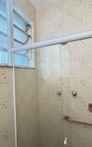 Casa à venda com 110m², 2 quartos e sem vagaBanheiro