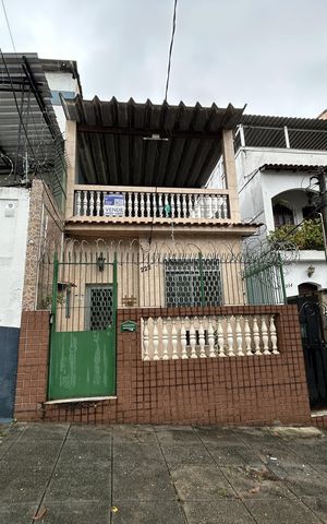 Casa à venda com 110m², 2 quartos e sem vagaFachada 