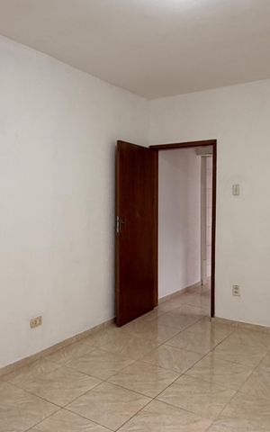 Casa para alugar com 50m², 1 quarto e 1 vaga