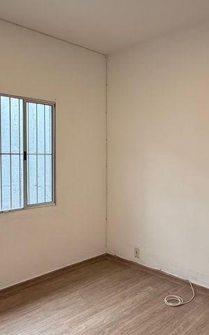 Casa para alugar com 50m², 1 quarto e 1 vaga
