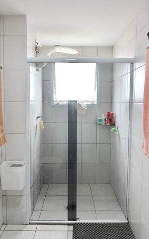 Apartamento à venda com 52m², 2 quartos e sem vaga Apartamento à venda com 52m², 2 quartos e sem vagaBanheiro