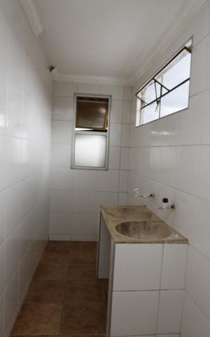 Casa para alugar com 60m², 2 quartos e sem vagaCozinha e Área de Serviço