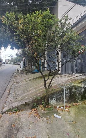 Casa para alugar com 60m², 1 quarto e sem vagaFachada