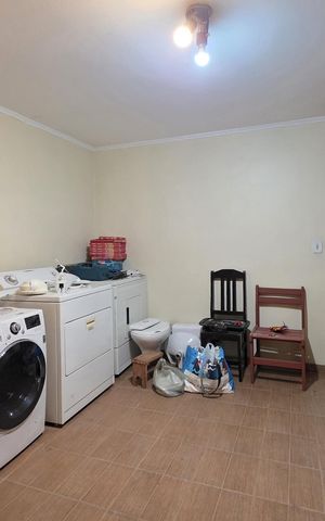 Casa à venda com 140m², 4 quartos e 3 vagas Casa à venda com 140m², 4 quartos e 3 vagasQuarto 2