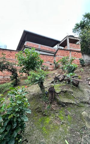 Casa à venda com 323m², 3 quartos e 3 vagasQuintal