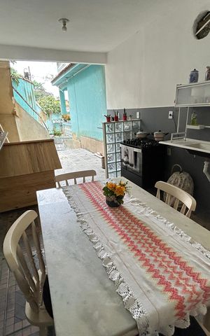 Casa à venda com 323m², 3 quartos e 3 vagasÁrea externa