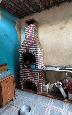 Casa à venda com 323m², 3 quartos e 3 vagasChurrasqueira