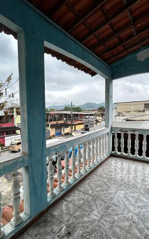 Casa à venda com 323m², 3 quartos e 3 vagasVaranda do Quarto 2