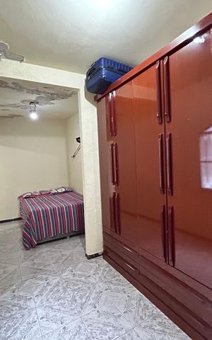 Casa à venda com 323m², 3 quartos e 3 vagasQuarto 3