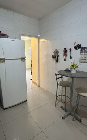 Casa à venda com 323m², 3 quartos e 3 vagasCozinha