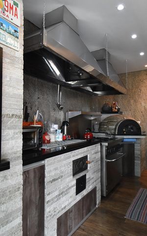Casa à venda com 330m², 3 quartos e 3 vagasÁrea Gourmet