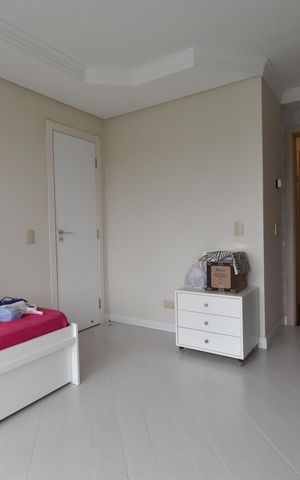 Casa à venda com 330m², 3 quartos e 3 vagasQuarto 3