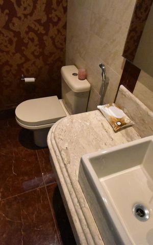 Casa à venda com 330m², 3 quartos e 3 vagasLavabo