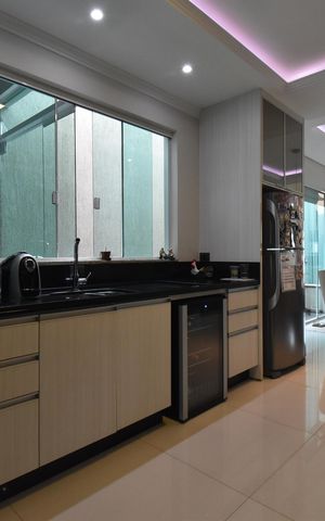 Casa à venda com 330m², 3 quartos e 3 vagasCozinha