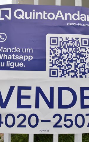 Casa à venda com 330m², 3 quartos e 3 vagasQRCode