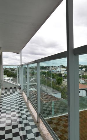 Casa à venda com 330m², 3 quartos e 3 vagasVaranda Sala de Jogos