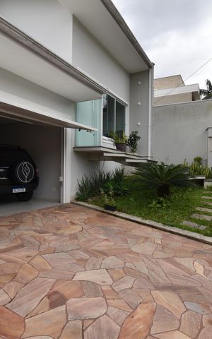 Casa à venda com 330m², 3 quartos e 3 vagasQuintal