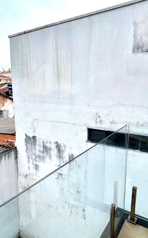 Casa para alugar com 330m², 3 quartos e 6 vagasSacada da suíte 