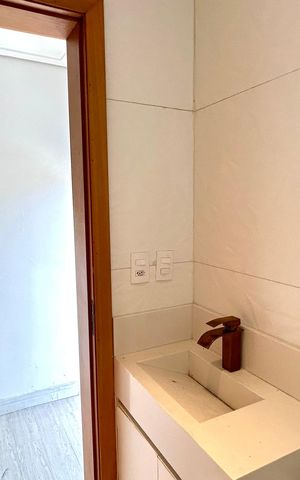 Casa para alugar com 330m², 3 quartos e 6 vagasBanheiro 1