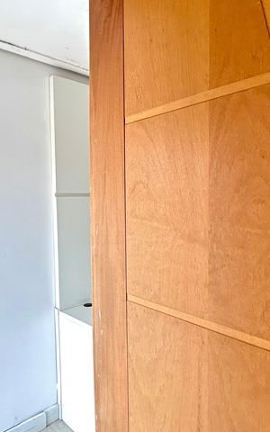 Casa para alugar com 330m², 3 quartos e 6 vagasBanheiro 2