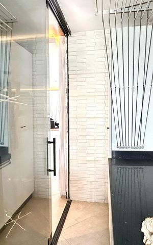 Casa para alugar com 330m², 3 quartos e 6 vagasÁrea de Serviço