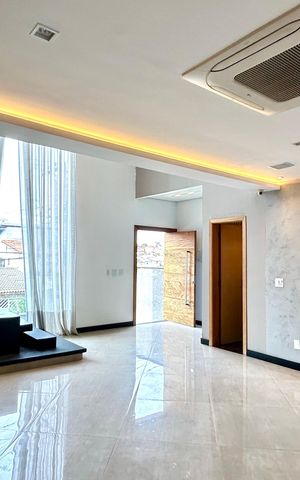Casa para alugar com 330m², 3 quartos e 6 vagasSala