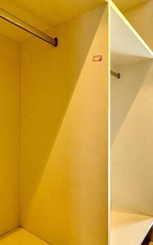 Casa para alugar com 330m², 3 quartos e 6 vagasCloset da suíte